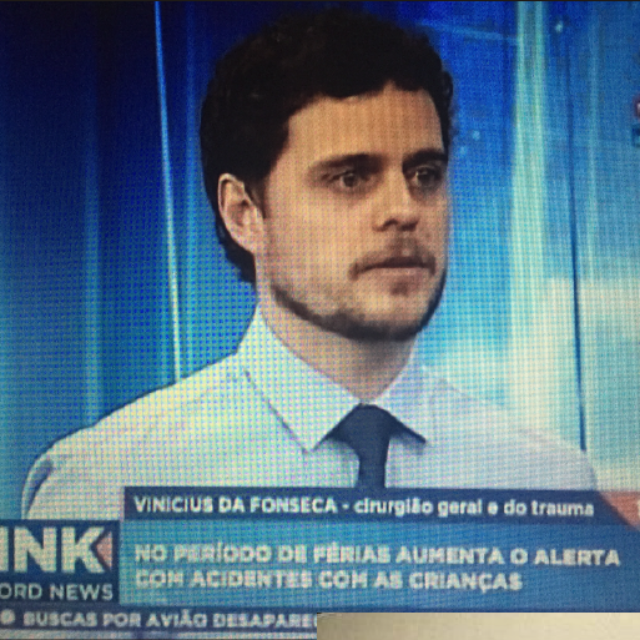 2016 | Entrevista na Record News sobre Prevenção de acidentes durante as férias escolares, representando o Centro de Trauma do Hospital Samaritano de SP | Record News